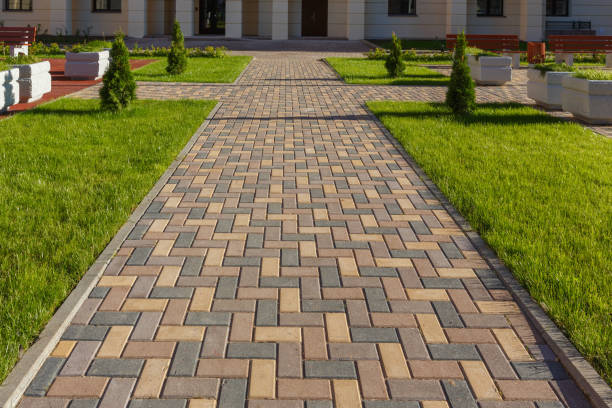 Best Custom Driveway Pavers  in Smith Center, KS